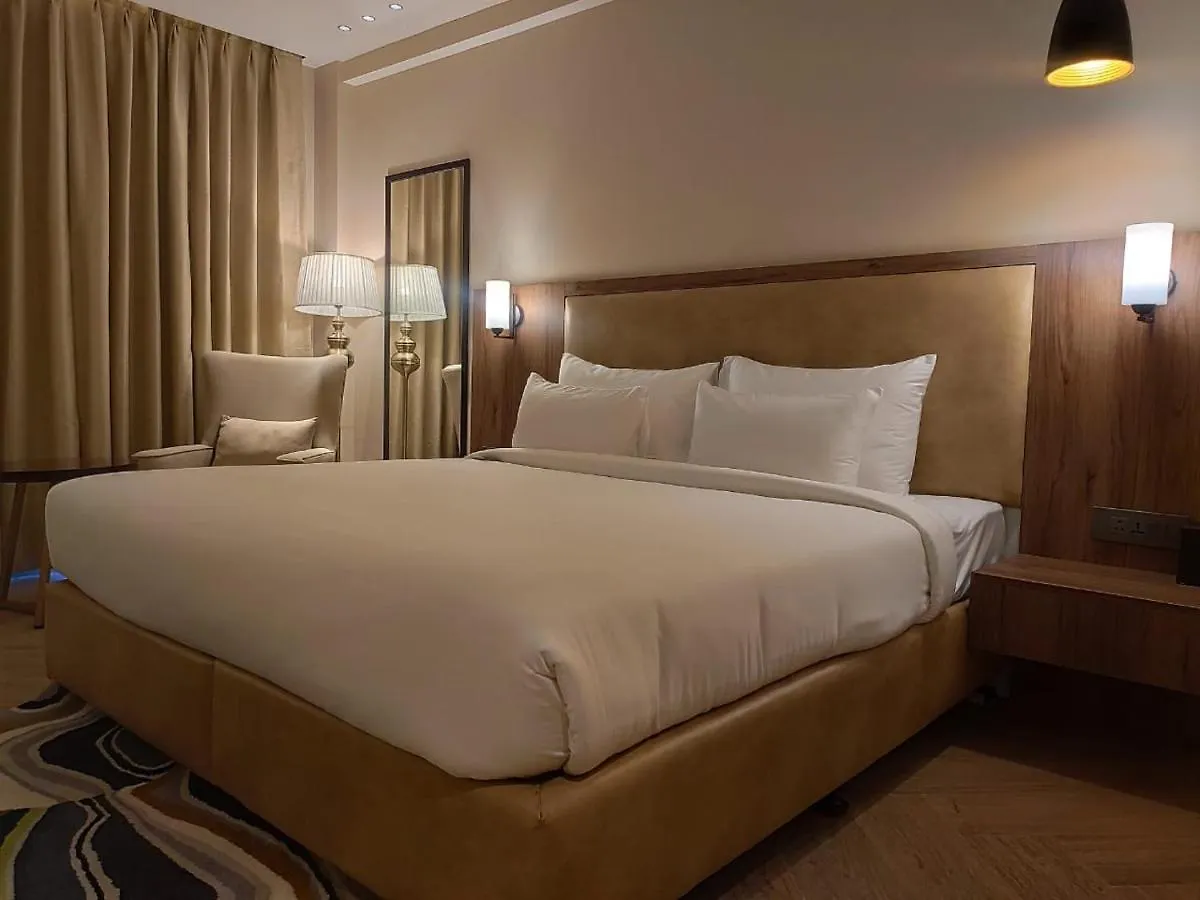 Udman Hotel Gurugram Gurgáon